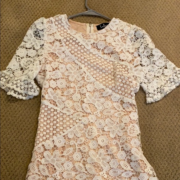 Lulus White Lace Short Sleeve Dress 